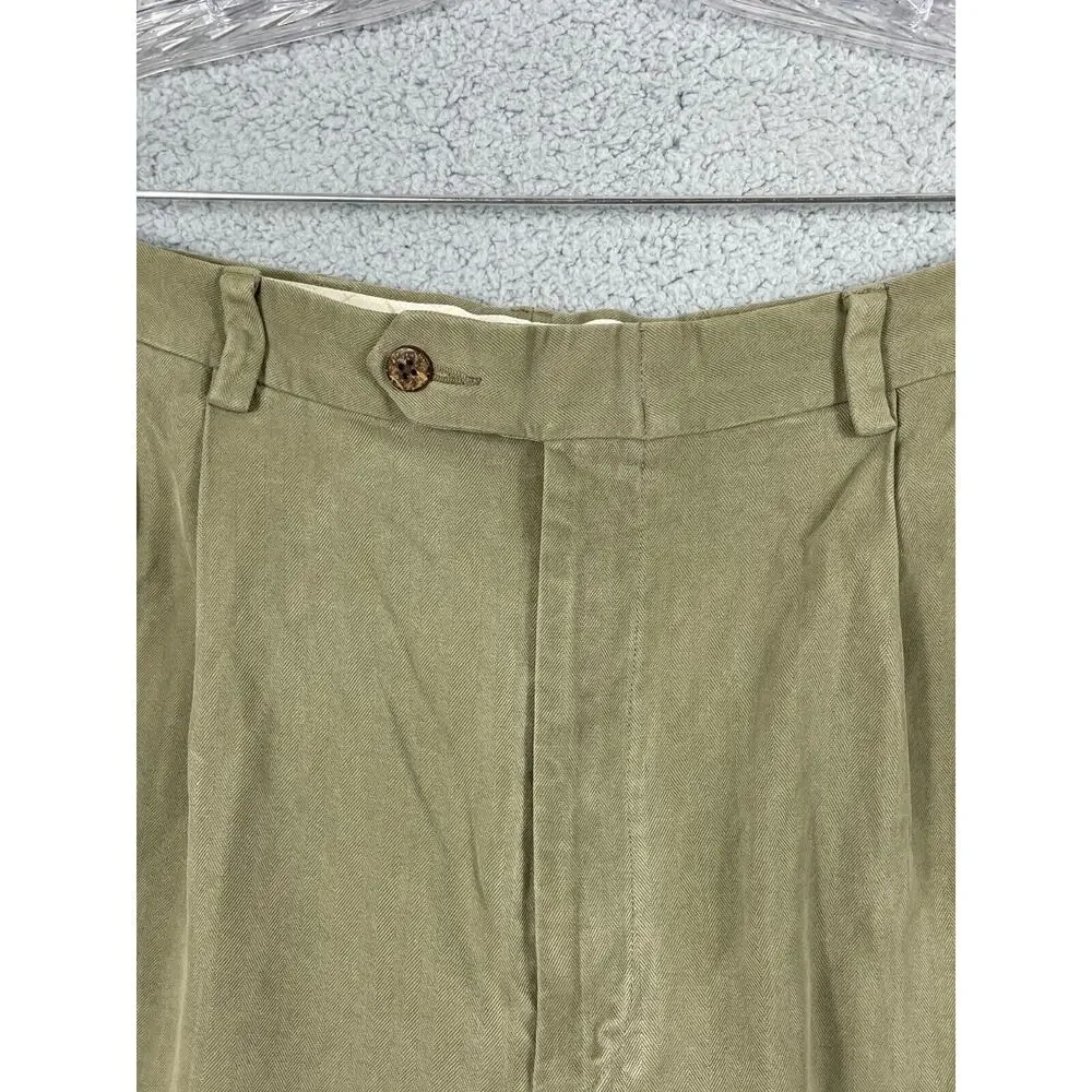 Jos A Bank Men's 38 Casual Shorts 100% Silk Pleated Golf